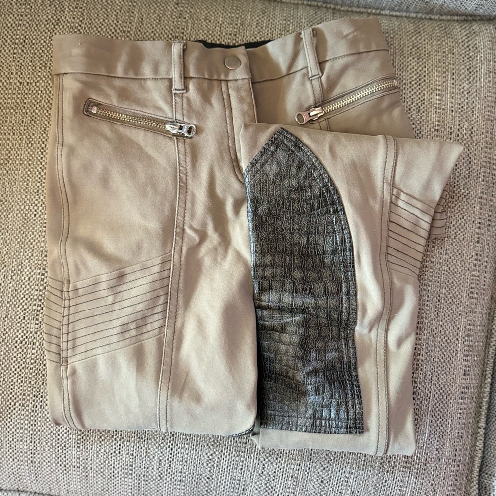 GhoDho breeches